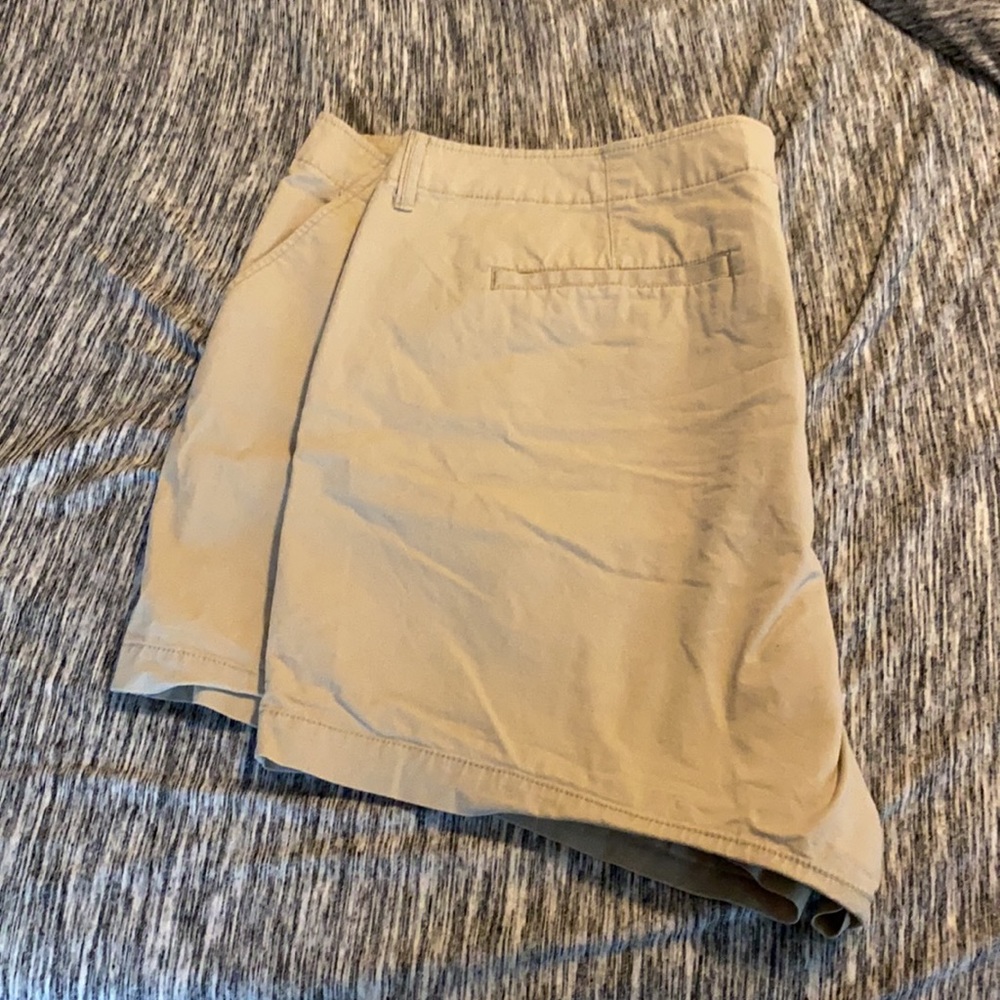 OLD NAVY khaki shorts. - Picture 2 of 2